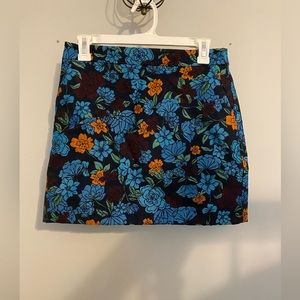 Floral loft mini skirt